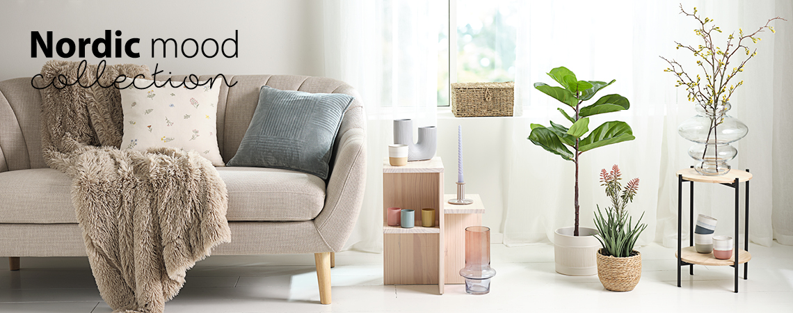 Summer décor and home accessories for the home or summer house interior ideas