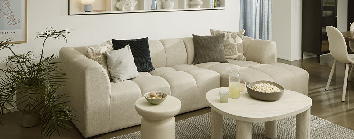 ALLESE chaise longue sofa Beige sofa in a living room with other indoor furniture