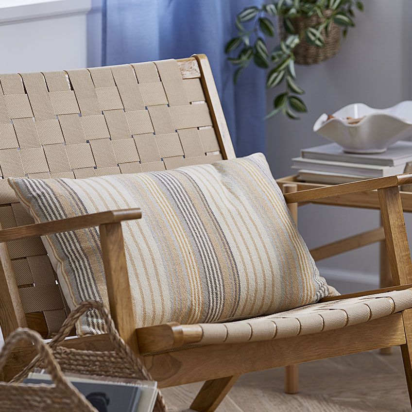 VADEHAVET armchair with BELLIS cushion Armchair with striped cushion
