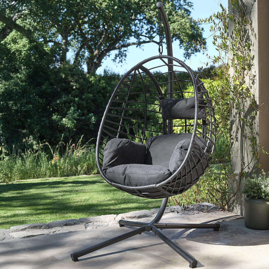 BORK hanging chair Hammock with stand on patio