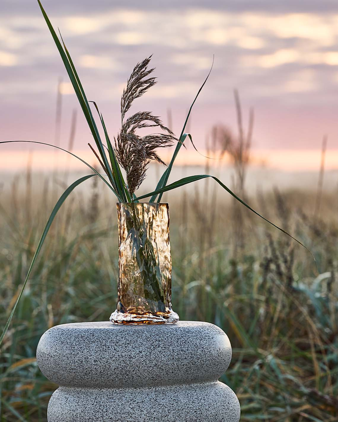 OTTO vase Tall vase on pedestal in the dunes near a beach