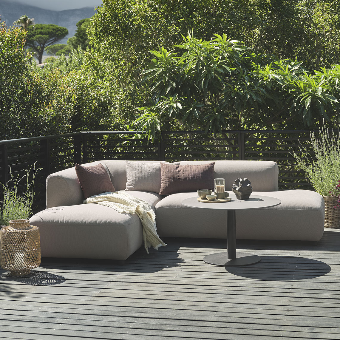 STORHOGNA lounge sofa is resistant to rain Lounge sofa in all-weather material