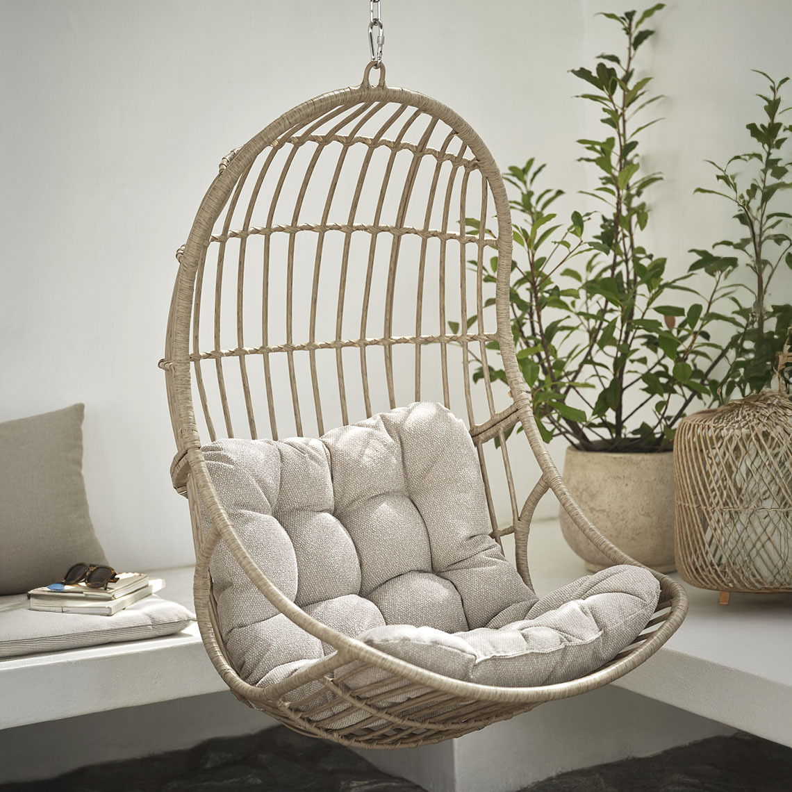 BROMS hanging chair Outdoor hanging chair on a patio