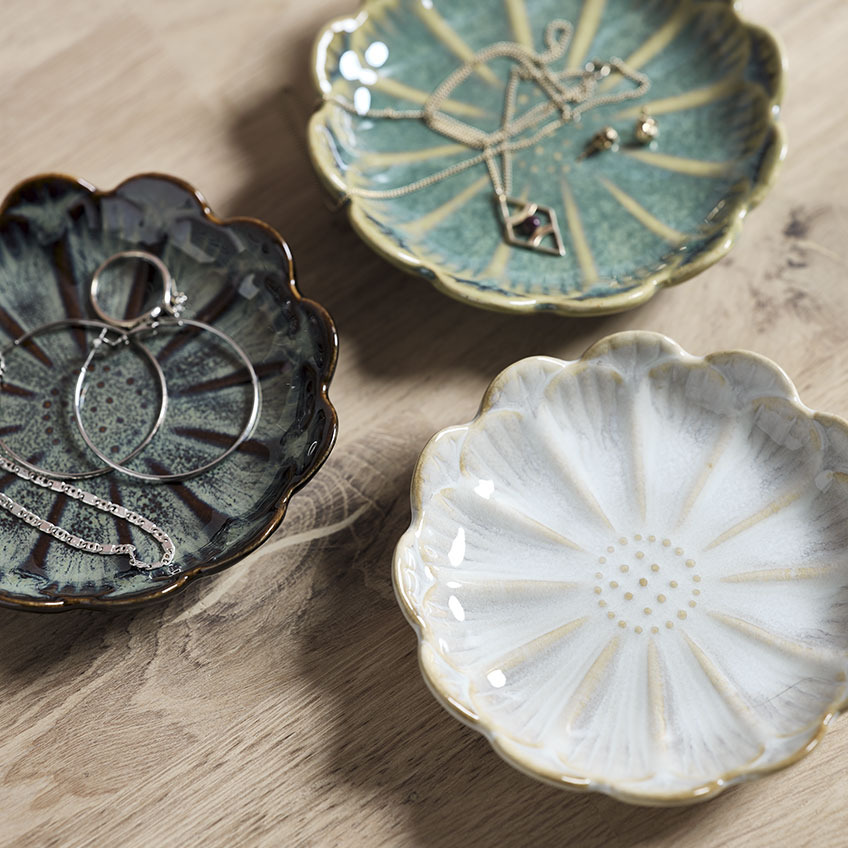FORSBACKA trays Three trays for bathroom décor or jewellery display