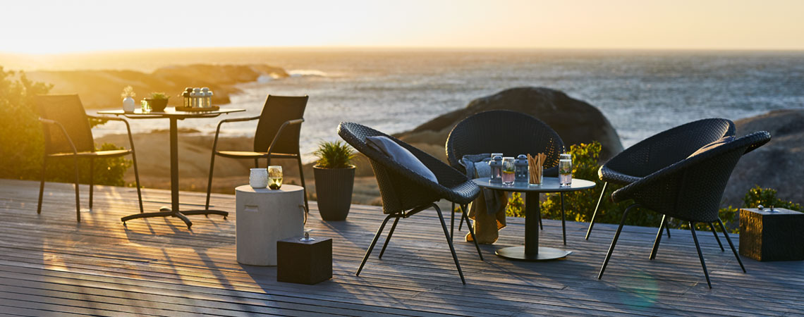 Spend your summer nights enjoying the outdoors summer night dining