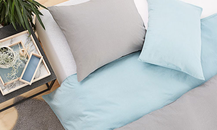 Lighter colours create a calm atmosphere in your bedroom